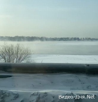 Река Ангара не замерзает даже при -49